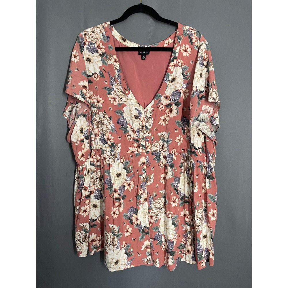 Torrid Plus Size 4 Pink Floral V-Neck Button Front Peplum Tunic Boho Cottagecore - Picture 2 of 8